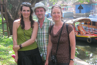 Alleppey houseboat picture